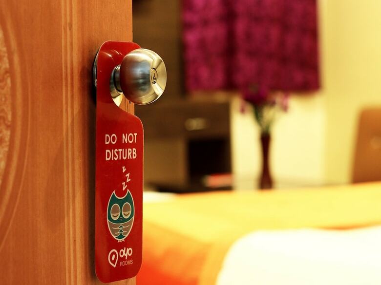 Oyo 1058 Hotel Royal Garden