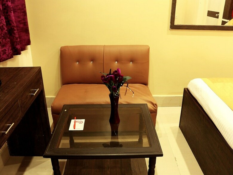 Oyo 1058 Hotel Royal Garden