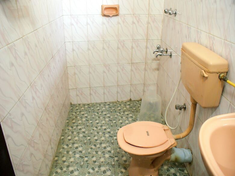 Hotel Oyo 9902 Nedumparambil Residency