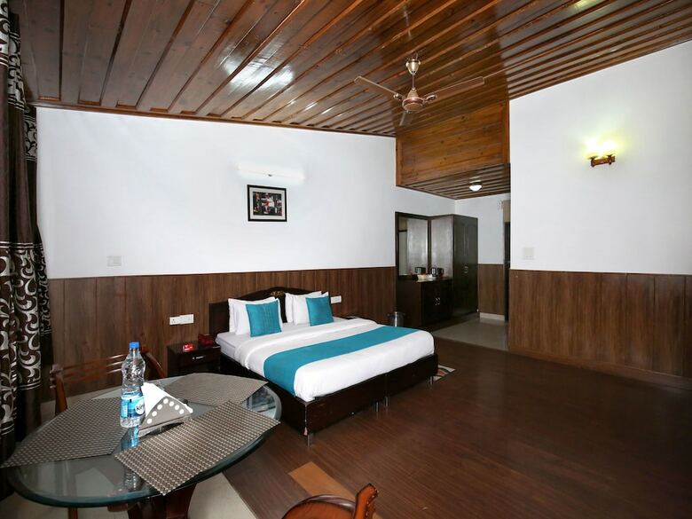Hotel Oyo 9660 Blossom Resort