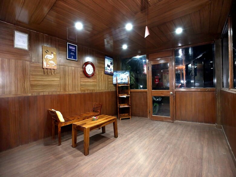 Hotel Oyo 9660 Blossom Resort
