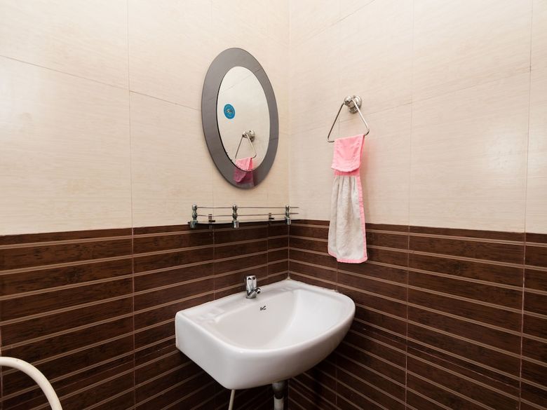 Hotel Oyo 5718 Pratiksha Guest House