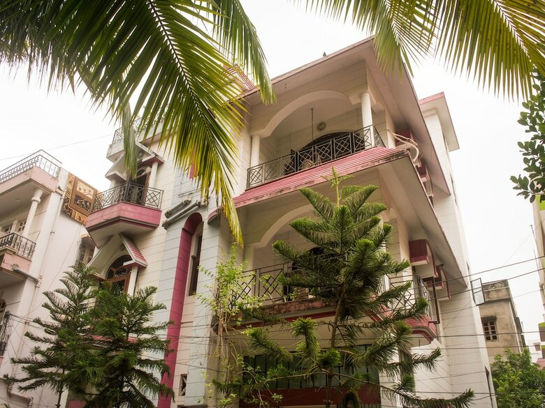 Hotel Oyo 6477 Guest Accomodation Fe 173