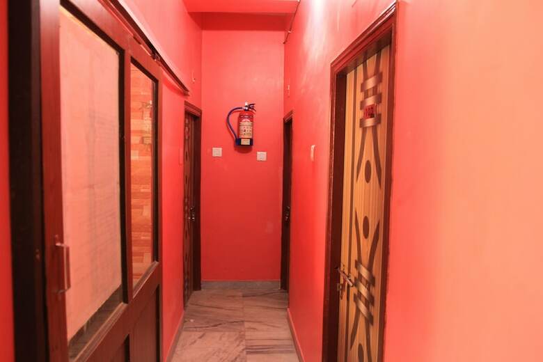 Hotel Oyo 8079 Mukundapur