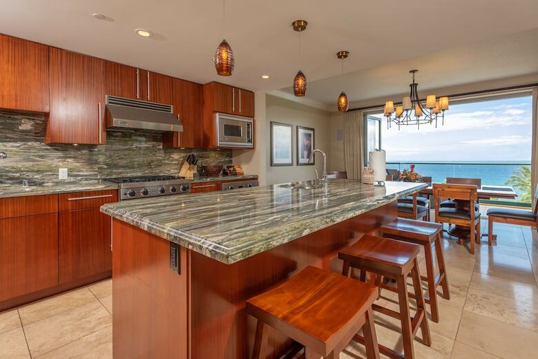 Honua Kai By Kbm Hawaii Luxury Vacations