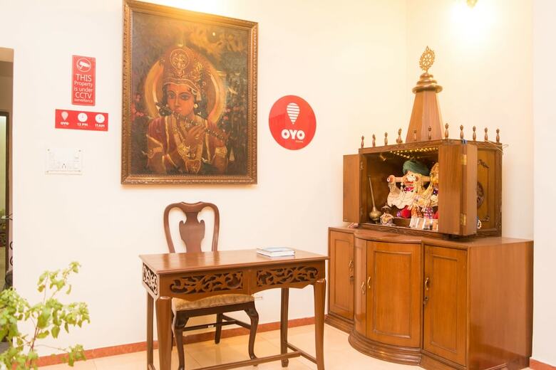Hotel Oyo 7187 Earth Aromaa