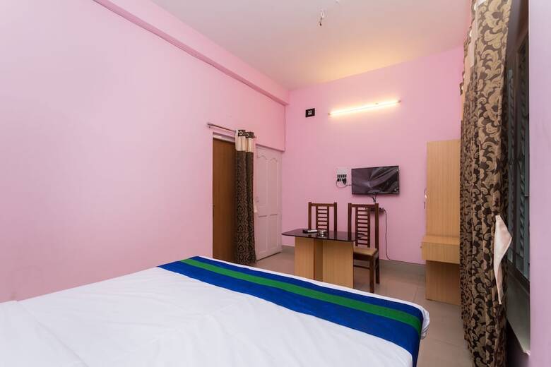 Hotel Oyo 9181 Aakash Ganga 2