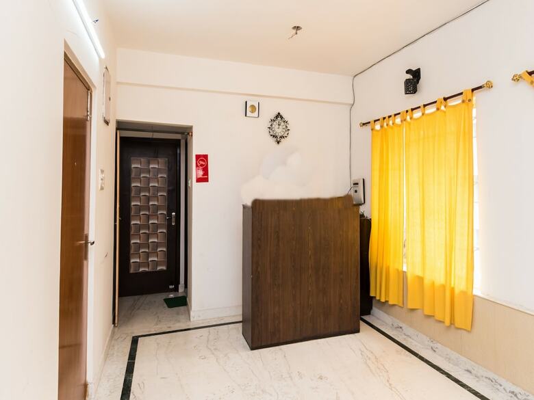 Hotel Oyo 9311 Kolkata Residency