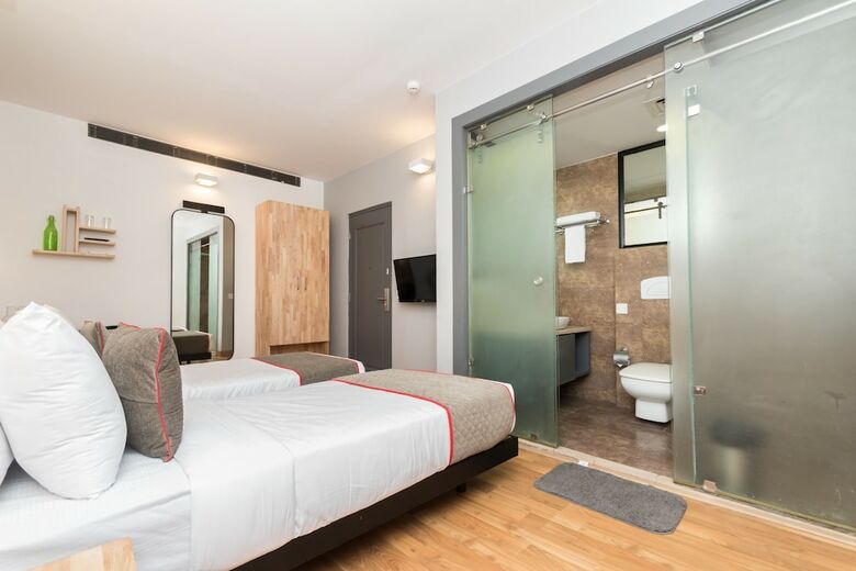 Hotel Oyo Townhouse 011 Esplanade