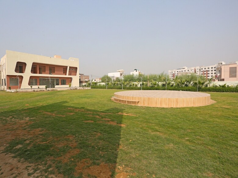 Hotel Oyo 10104 Radhika Resort