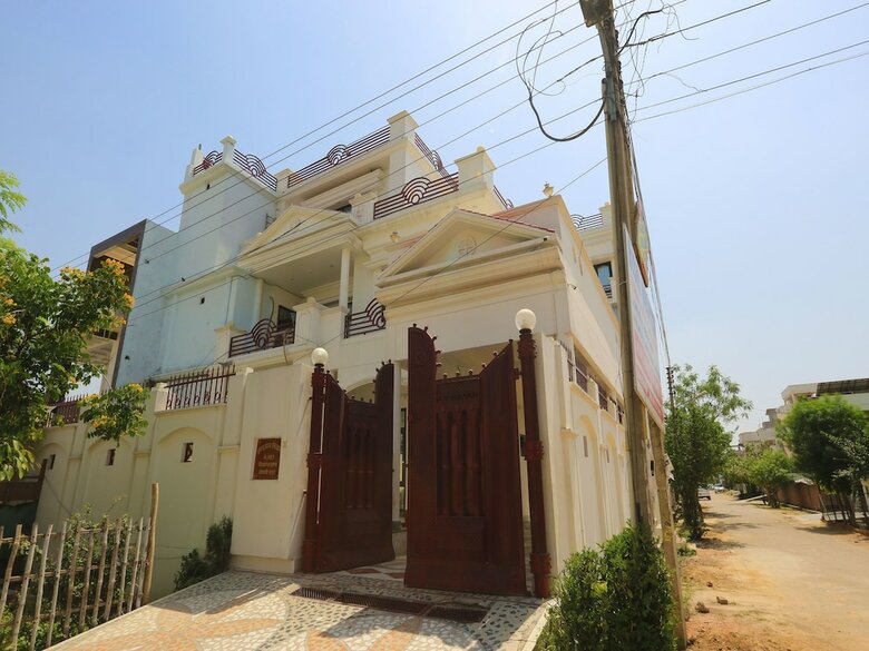 Oyo 8681 Hotel Happy Homes