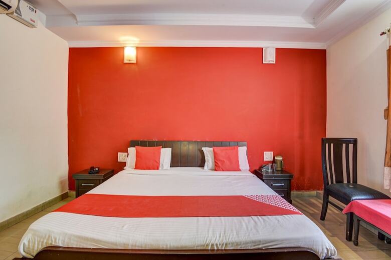 Oyo 4073 Hotel Esskay