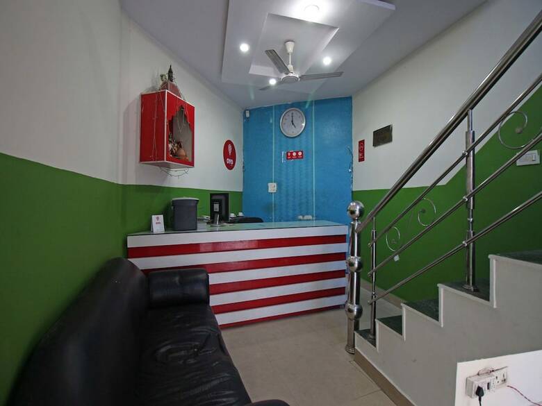 Oyo 4073 Hotel Esskay