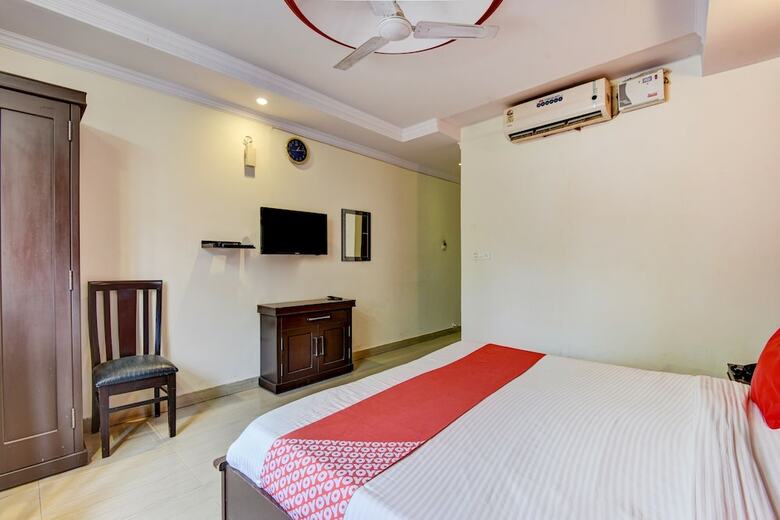 Oyo 4073 Hotel Esskay
