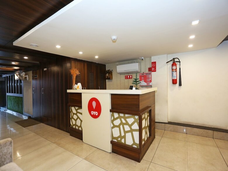 Oyo 5758 Hotel Square 36