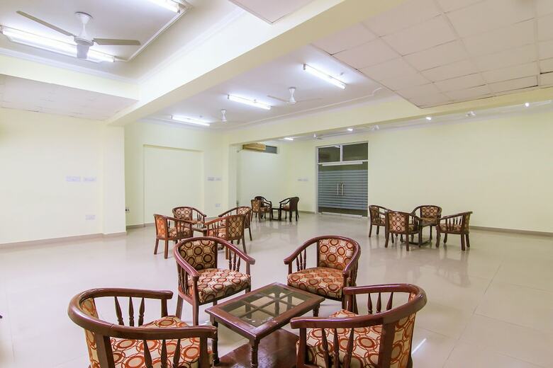 Hotel Oyo Flagship 190 Gomti Nagar
