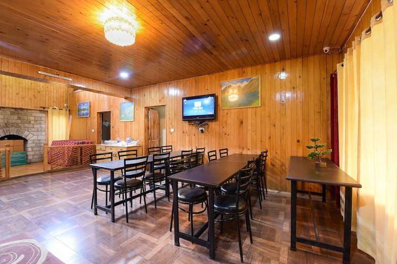 Hotel Oyo 7007 Manali Village Cottage