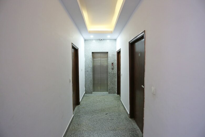 Hotel Oyo 9546 Mall Road