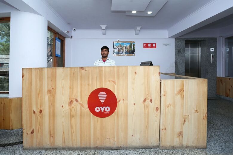 Hotel Oyo 9546 Mall Road
