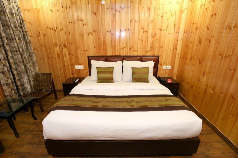 Oyo 10109 Hotel River Regency
