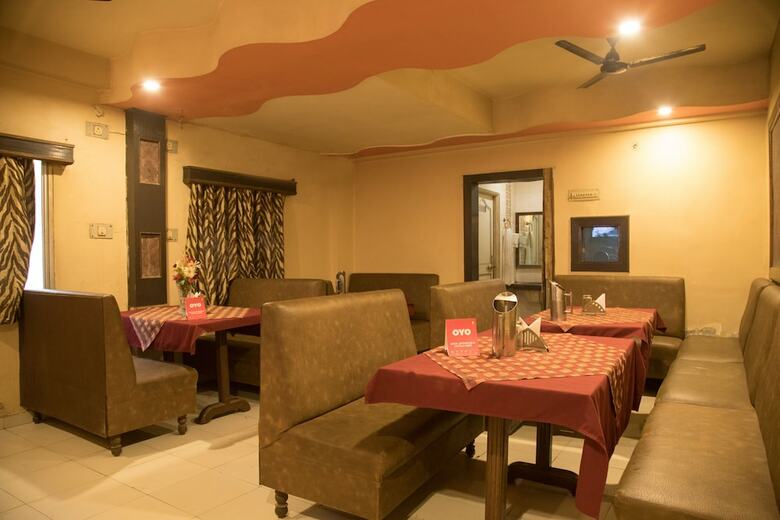 Oyo 4381 Hotel Parashar