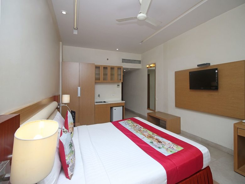 Oyo 9610 Hotel Mb International
