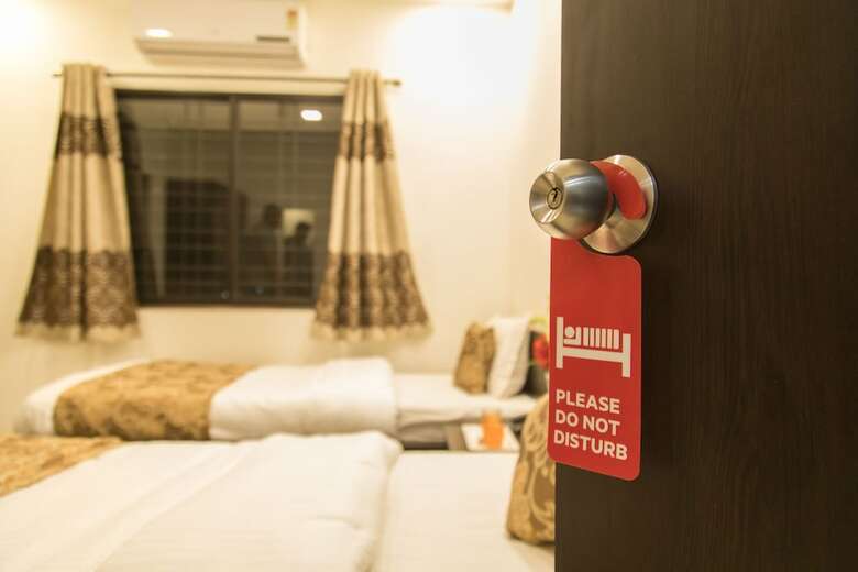 Hotel Oyo 9023 Dwarka Inn