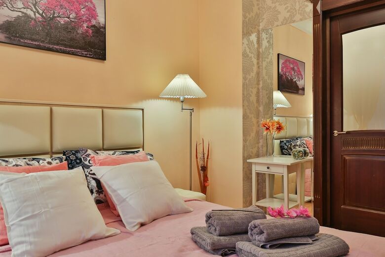 Lakshmi Apartment Boulevard 3-bedroom