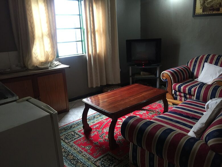 Hotel Divine Guest House