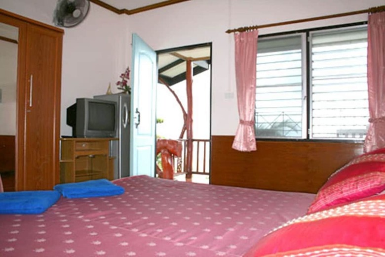 Hotel Rung Arun Resort