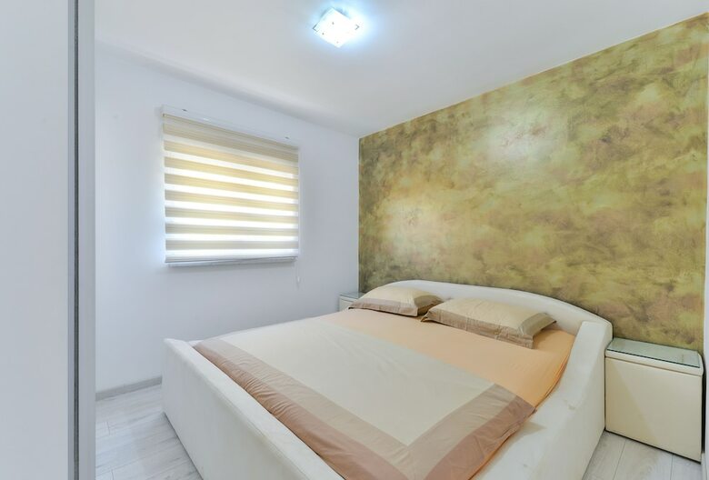 Apartments Mavracic