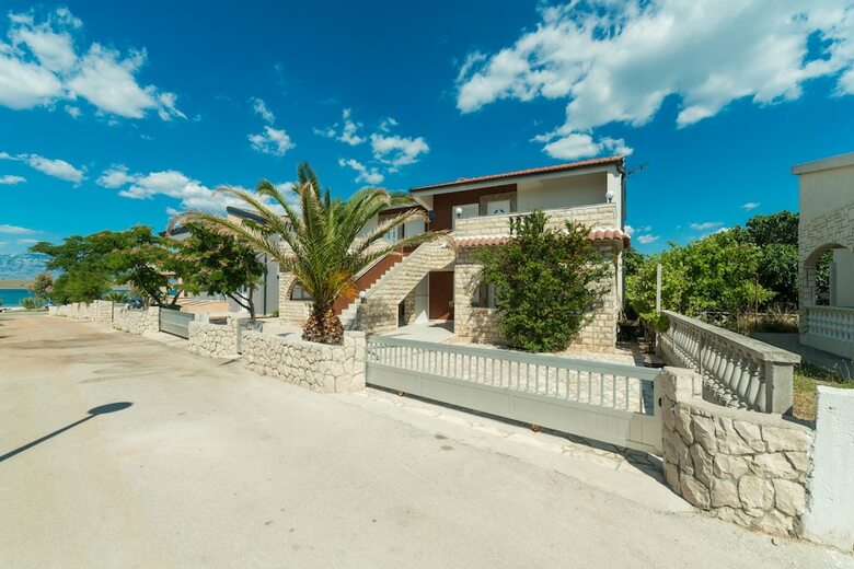 Apartments Mavracic