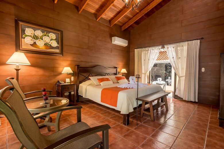 Hotel El Silencio Del Campo