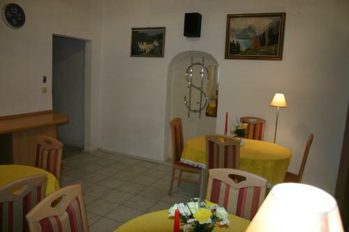 Hotel-pension "alte Schule"