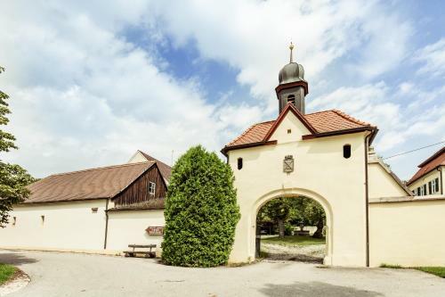 Hostal Hotel & Reitsportzentrum Kreuth
