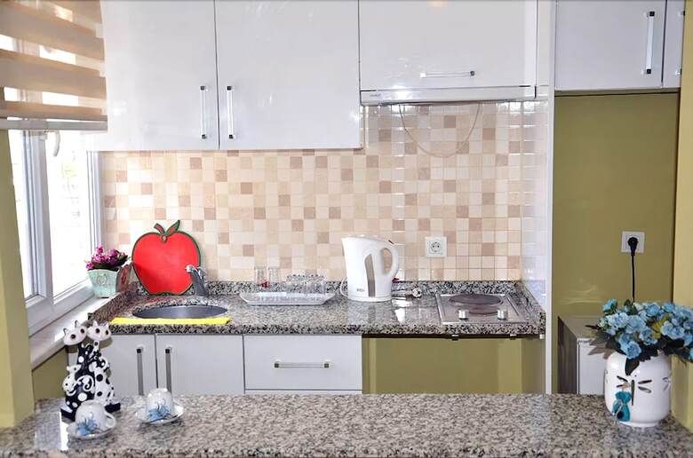 Hostal Evin Suites