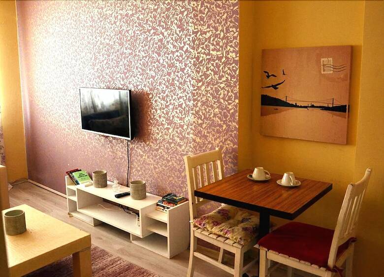 Hostal Evin Suites