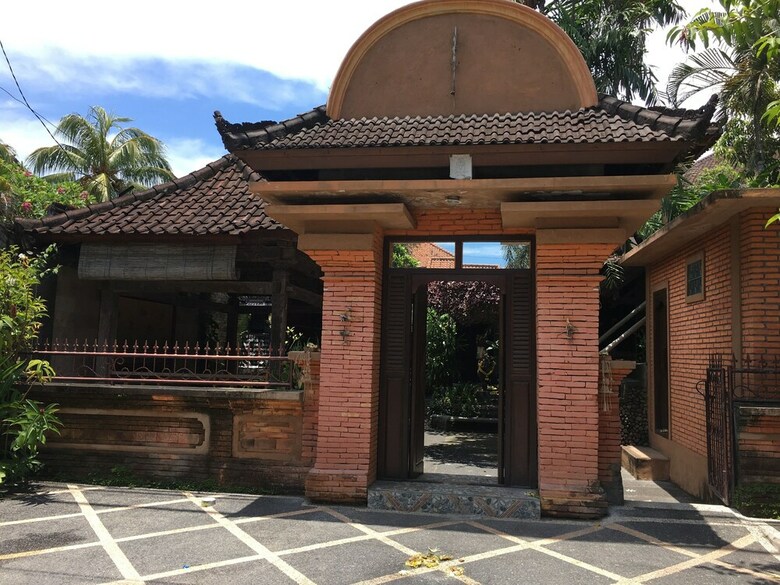 Cafe Wayan & Cottages