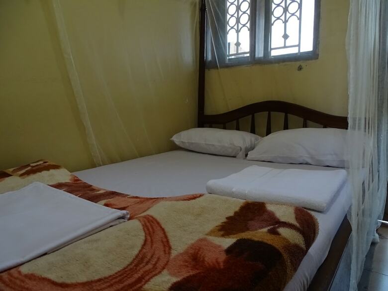 Angel's Castle Hotel
