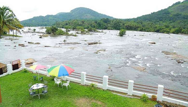 Hotel Athirapilly River Resort