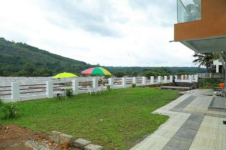 Hotel Athirapilly River Resort