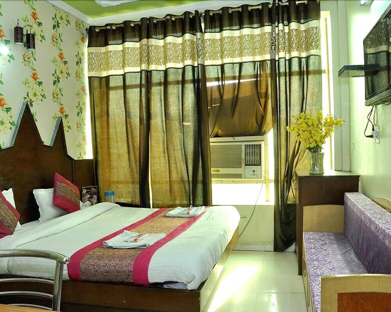 Hotel Jindal International