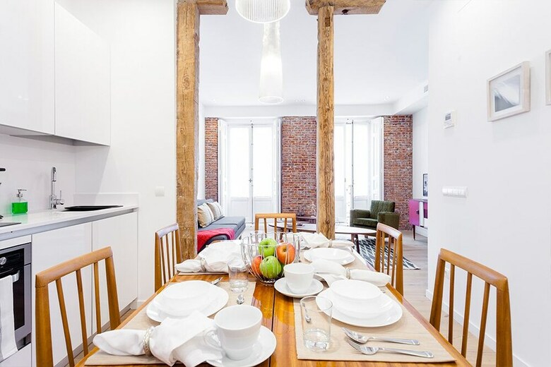 Malasa�a Apartments By Flatsweethome