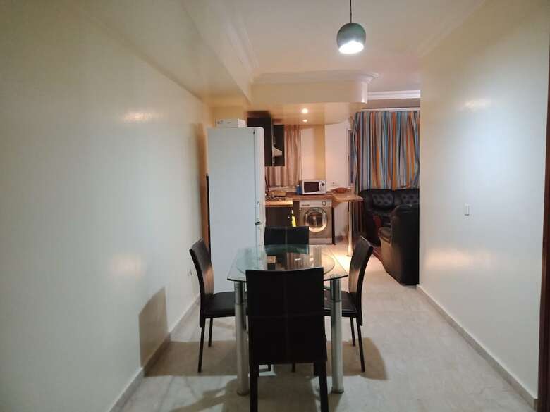 Apartamentos La Holly