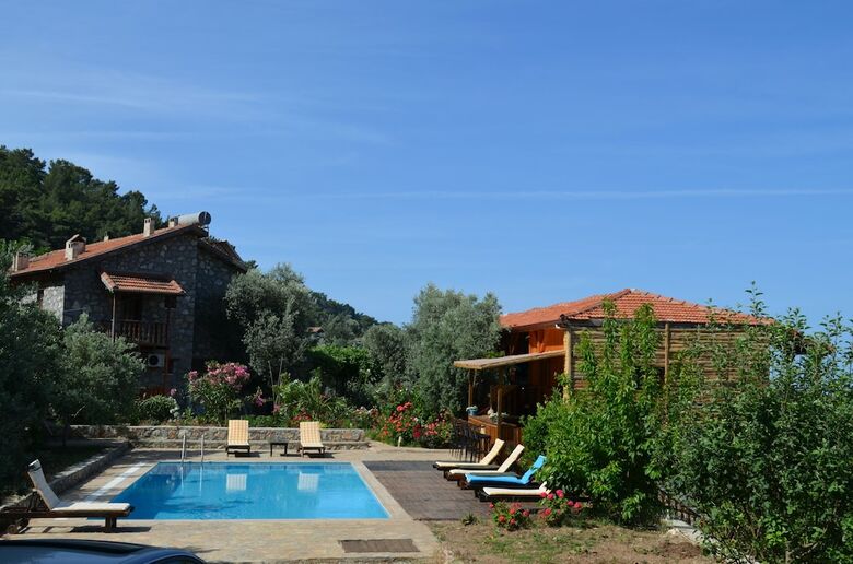 Bed & Breakfast Faralya Limon Hotel