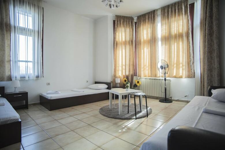 Hotel Italian House Simeon