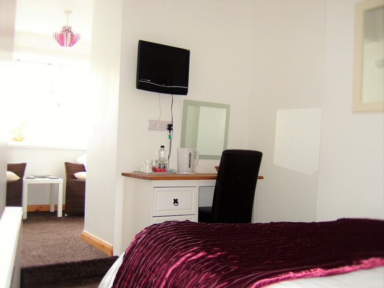 Bed & Breakfast Links Side Guest House