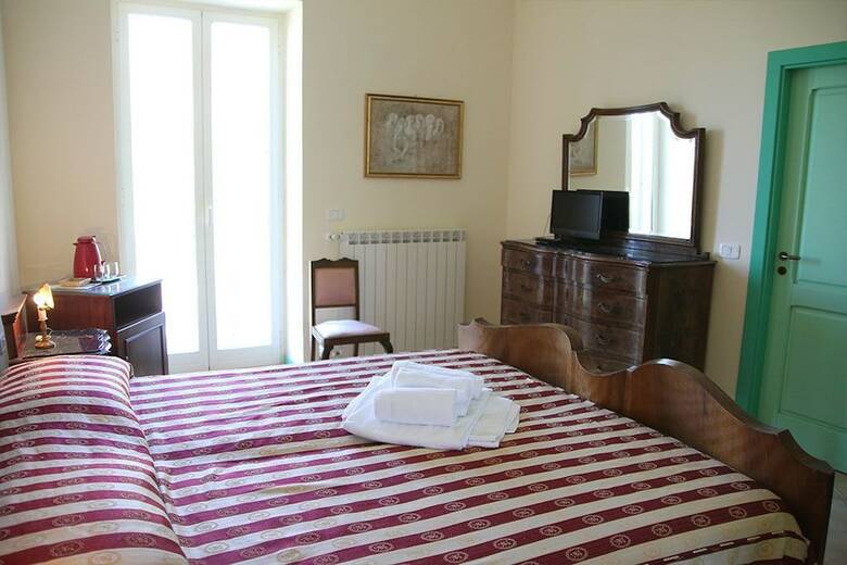Bed & Breakfast La Residenza Torchiara