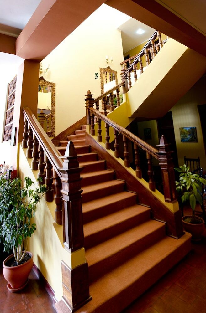 Dm Hoteles Ayacucho