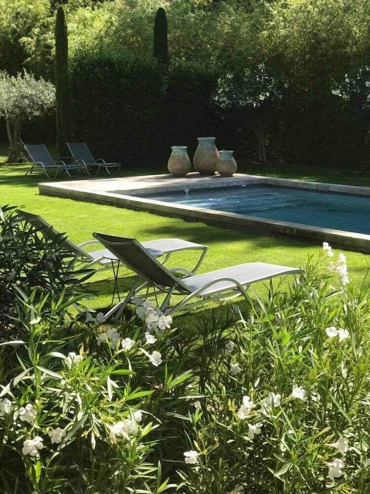 Hotel H�tel La Bastide de Boulbon